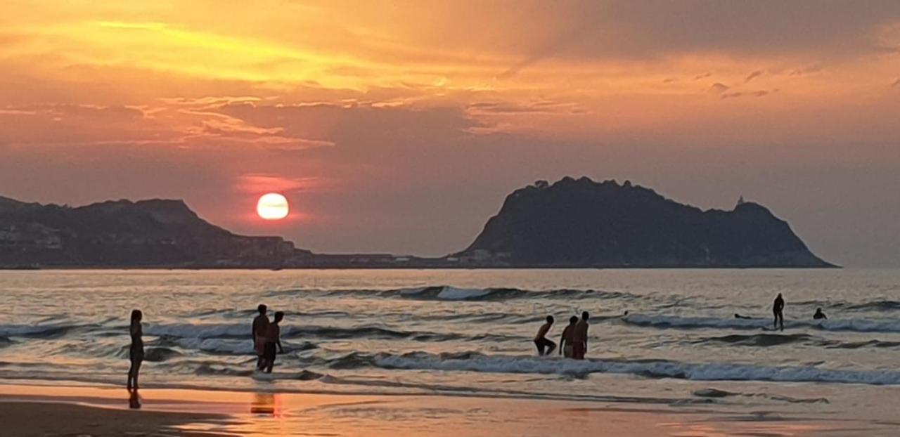 Amplio Piso En La Playa De 135 M2 Con Garaje Apartman Zarautz Kültér fotó