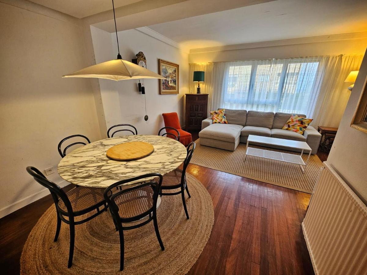 Amplio Piso En La Playa De 135 M2 Con Garaje Apartman Zarautz Kültér fotó